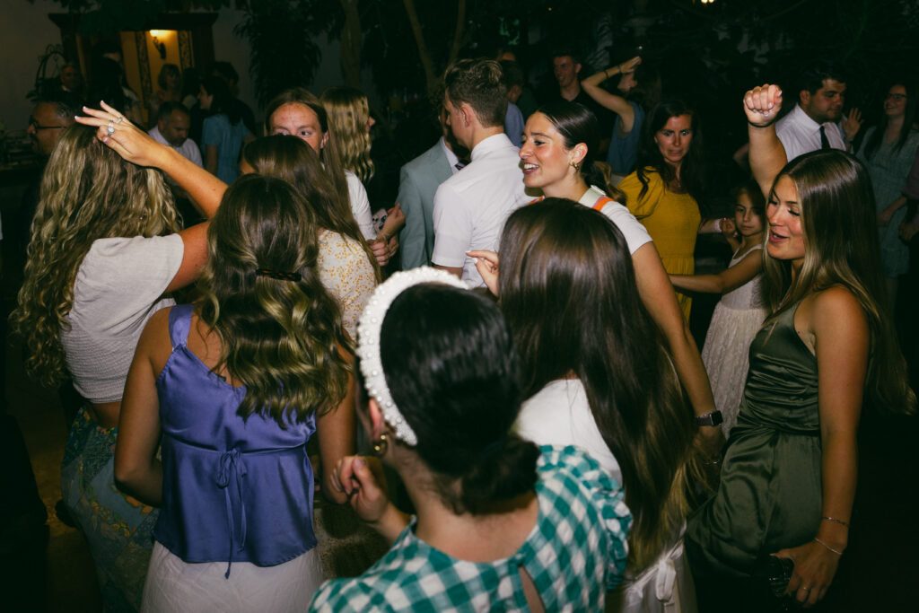 flash dance wedding photo