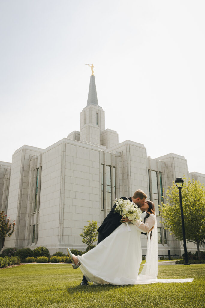 bridals at the calgary alberta temple