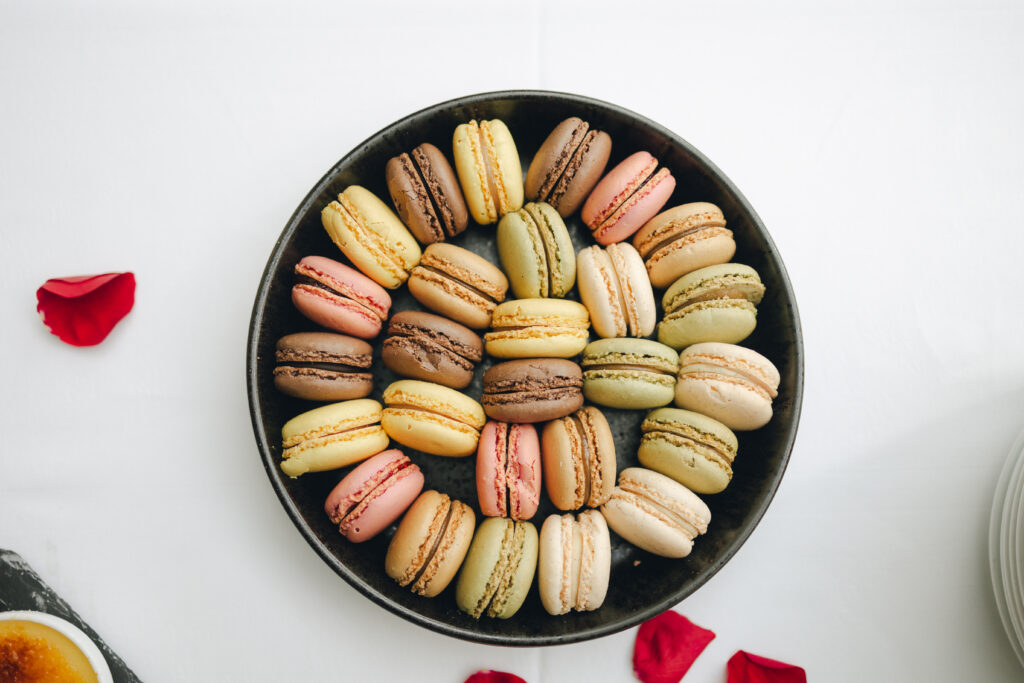 macarons at wedding dinner